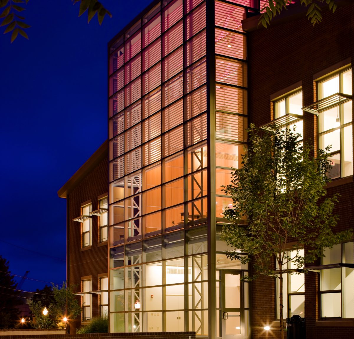 University of Massachusetts Amherst - Stefura Associates